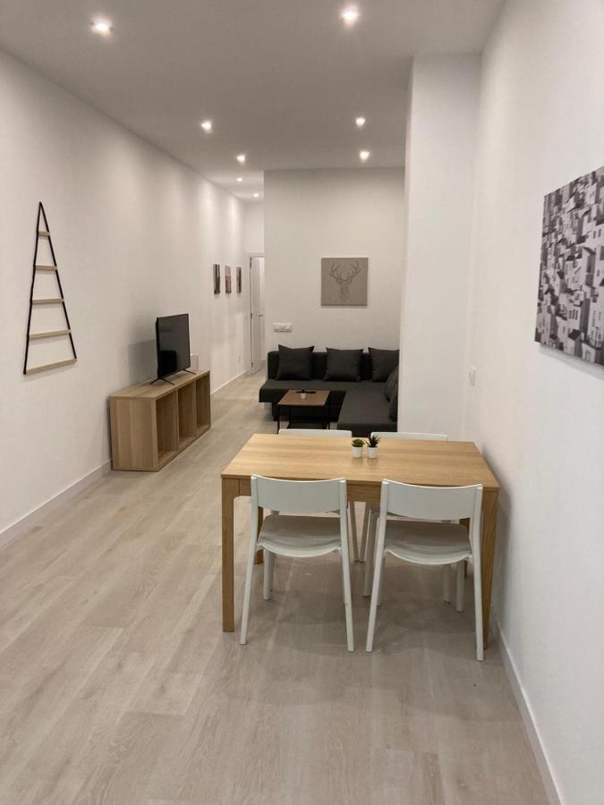 Matadero Apartments 2 Мадрид Екстериор снимка